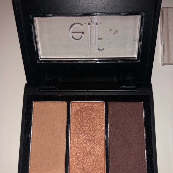 Makeup bundle - Picture 5 of 7